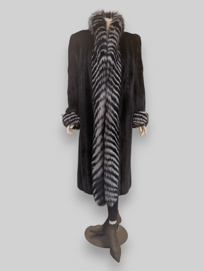 Dark Mink Coat w/ Dyed Fox Trim -Medium