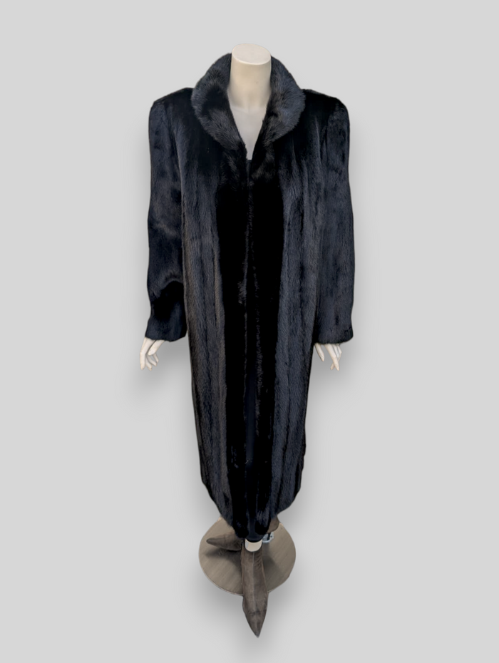 Black Dyed Saga Mink Coat -Large