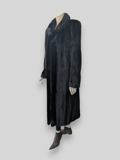 Black Dyed Saga Mink Coat -Large