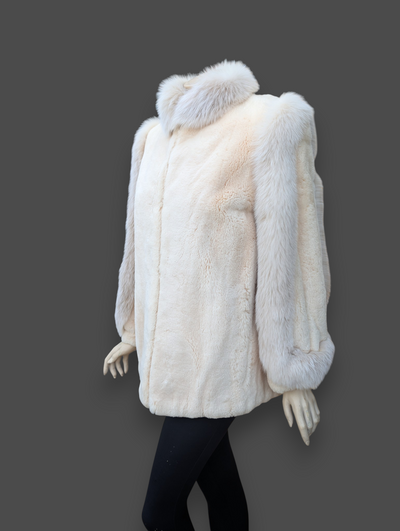 Light Sheared Beaver & Fox Jacket -Medium