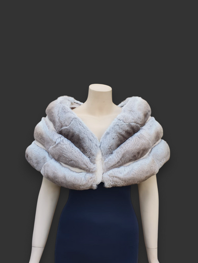 RARE BEIGE CHINCHILLA FUR STOLE W/ BEIGE MINK FUR INSERTS