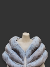 RARE BEIGE CHINCHILLA FUR STOLE W/ BEIGE MINK FUR INSERTS