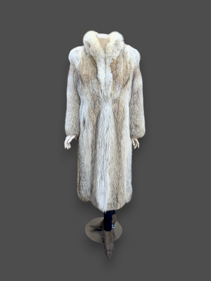 Natural Coyote Coat -Medium