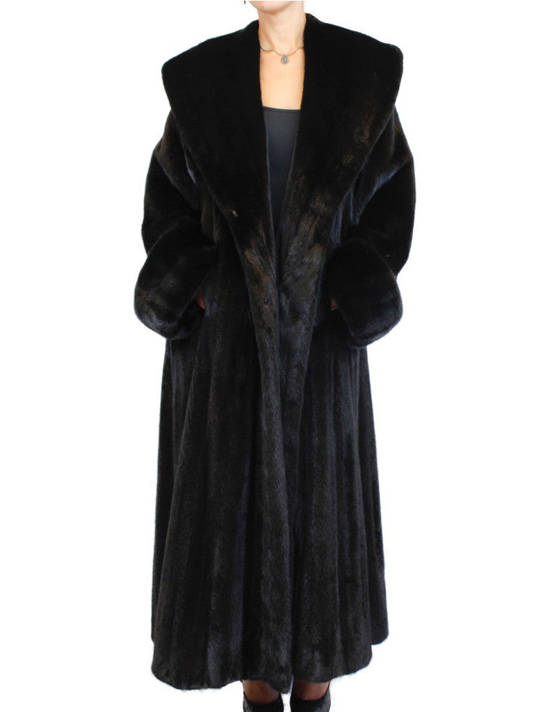 BLACKGLAMA FEMALE MINK FUR ROBE/SWING COAT W/ HUGE COLLAR & CUFFS
