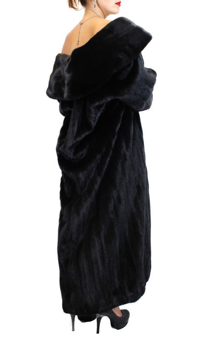 LONG BLACK GLAMA FEMALE MINK FUR ROBE/SWING COAT W/ HUGE COLLAR & CUFFS! - from THE REAL FUR DEAL & DAVID APPEL FURS new and pre-owned online fur store!
